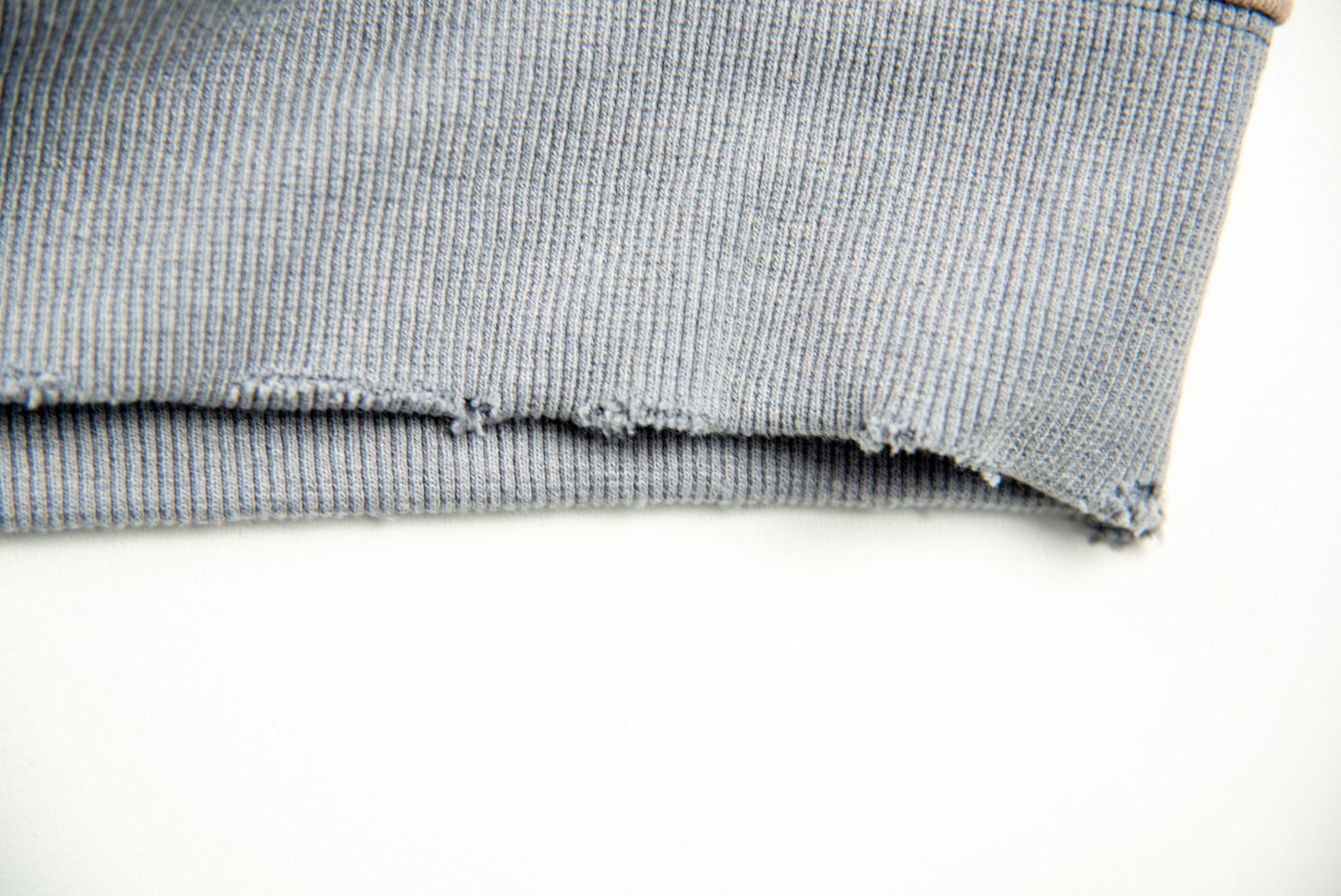 HOODIE MCG006 450GSM DISTRESSED AND SUN FADED