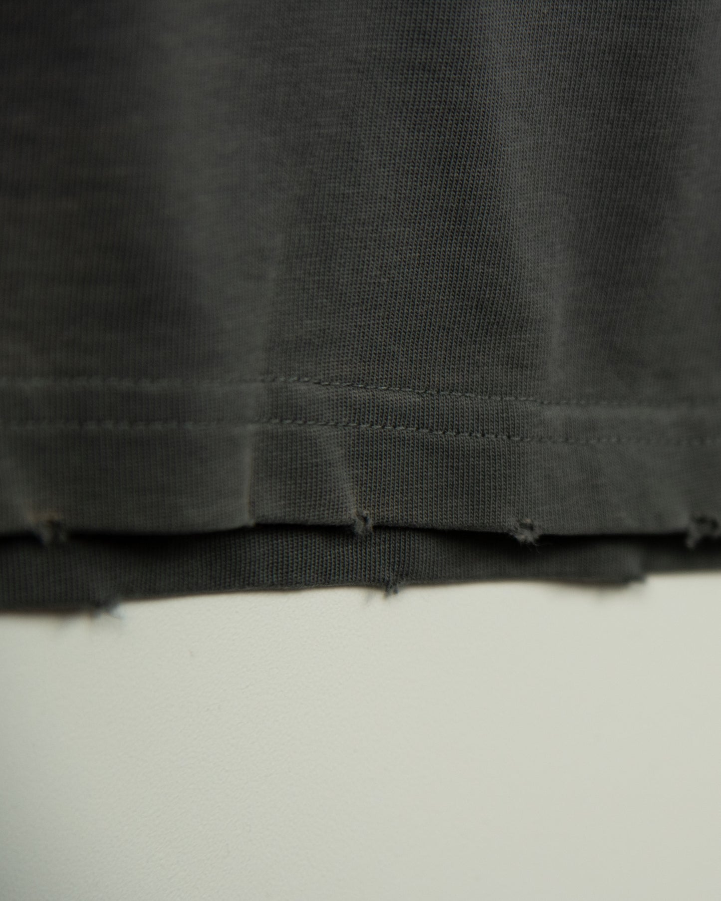 T-SHIRT MCG001  250GSM DISTRESSED AND SUN FADED INK GREY [PRE-ORDER]