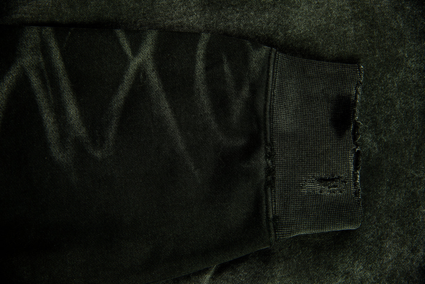 HOODIE MCG004 450GSM DISTRESSED AND SUN FADED BLACK [PRE-ORDER]
