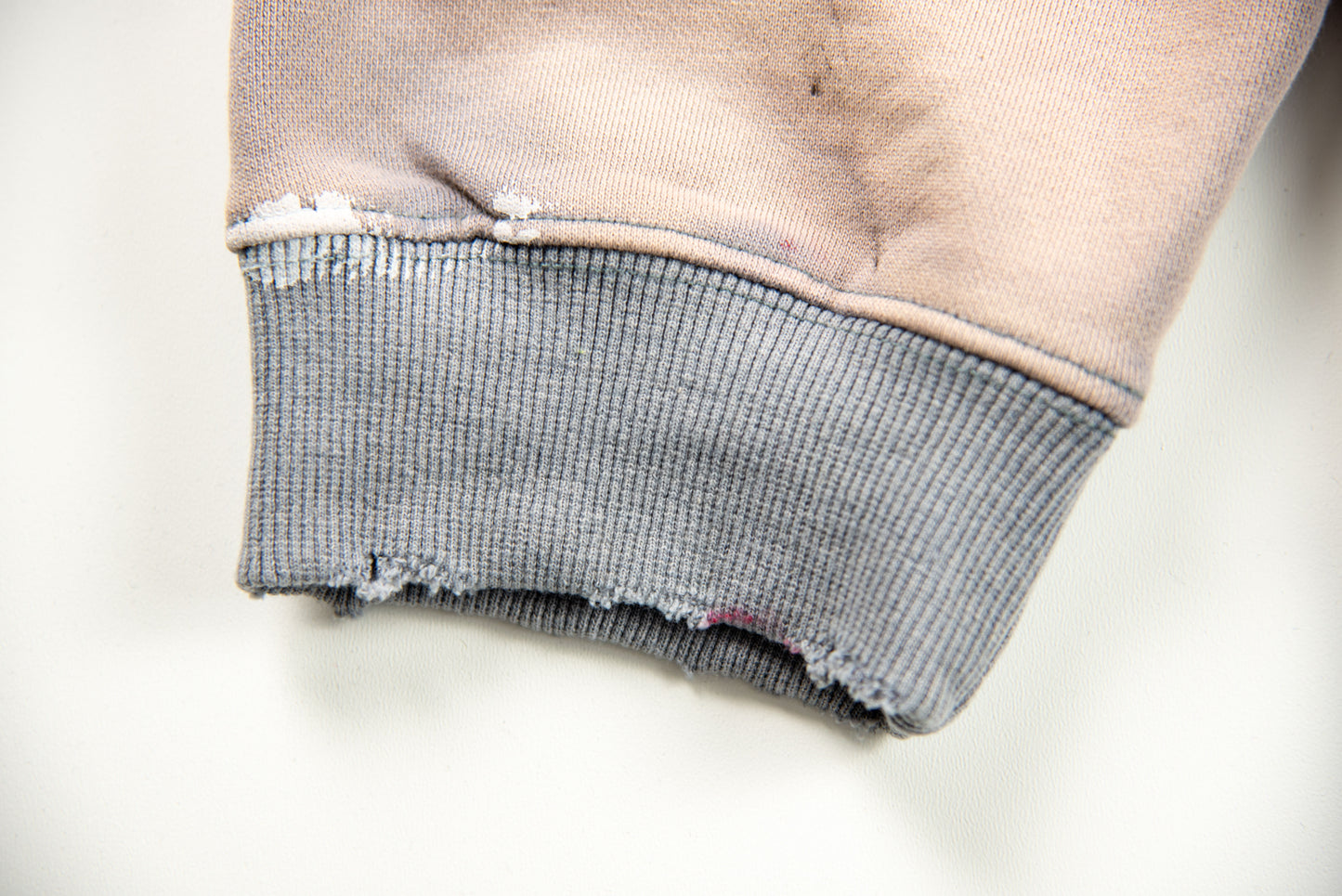 HOODIE MCG006 450GSM DISTRESSED AND SUN FADED